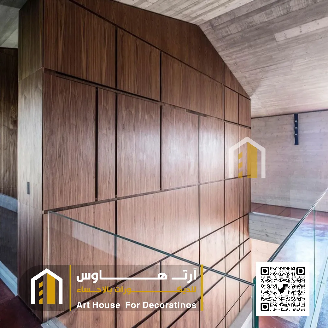 تركيب خشب طبيعي حائط في حي الشعبة الاحساء