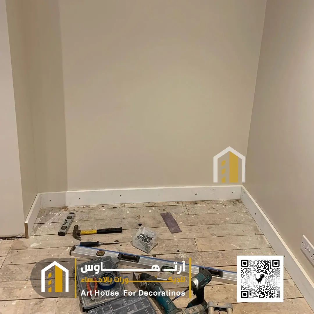 فني تركيب نعلات فايبر في الهفوف